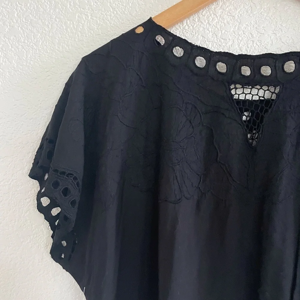 NWT | Black lace crochet trim beachy blouse swim cover up size medium